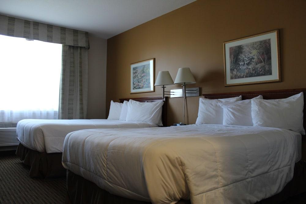 Foxwood Inn And Suites Fox Creek Eksteriør bilde